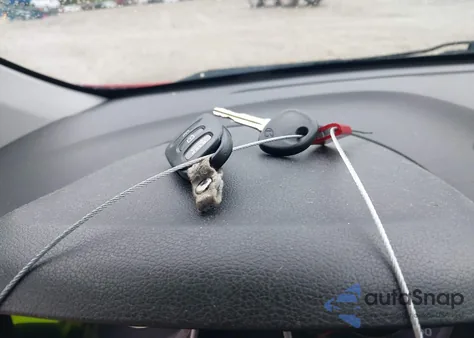 2013 Hyundai Elantra Gs z USA, uszkodzony, nr VIN KMHDH6AE6DU007746